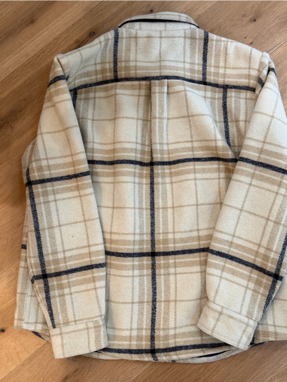 Marine Layer Beige Plaid Lightweight Shirt Jacket - Picture 3 of 4